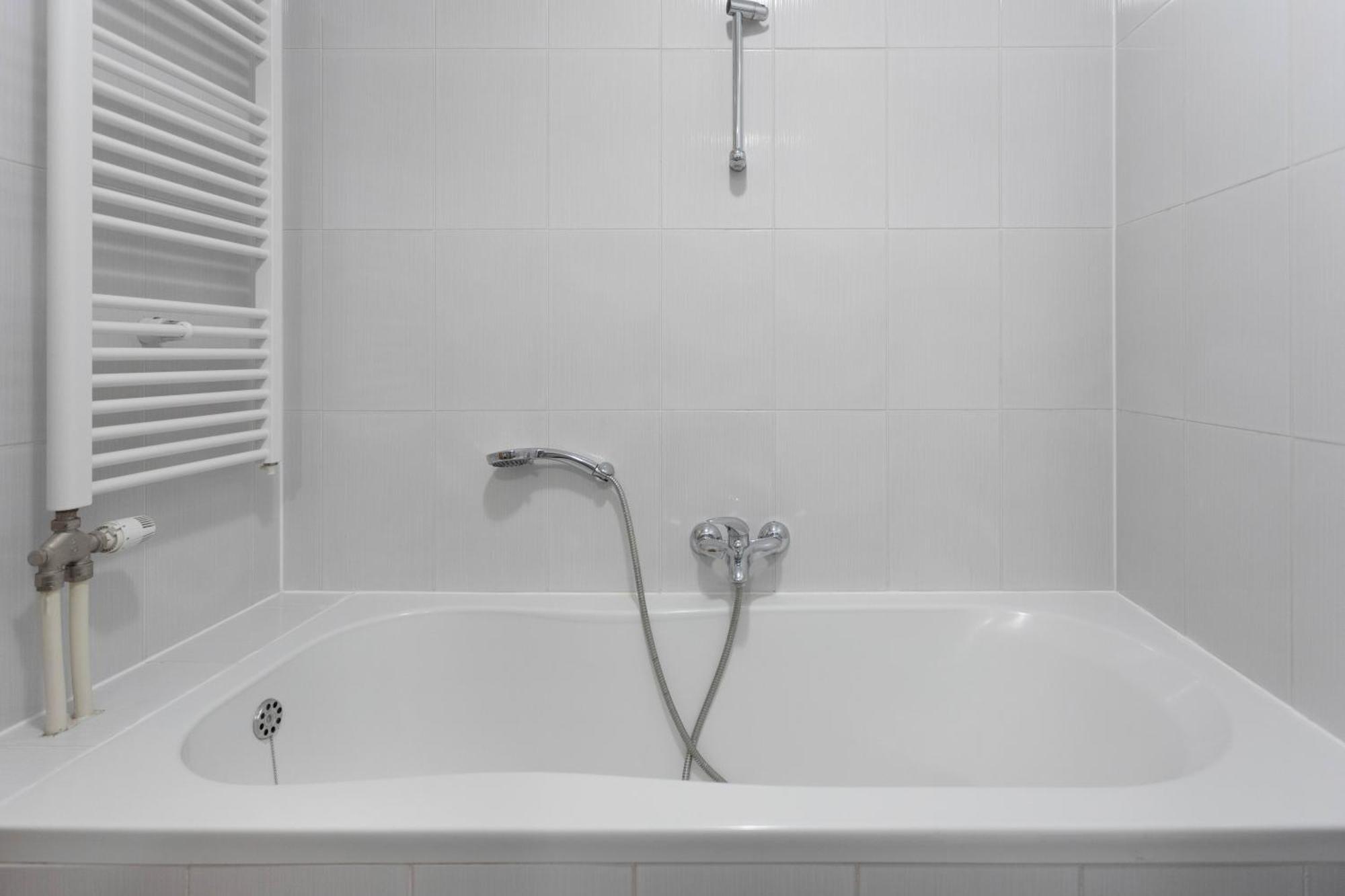 Sunny 1Bdr With Balcony & Parking Apartment Zagreb Exterior photo